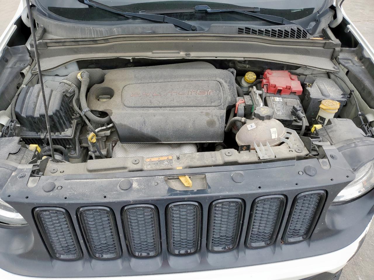 2018 Jeep Renegade Latitude VIN: ZACCJABB9JPH97519 Lot: 53047905