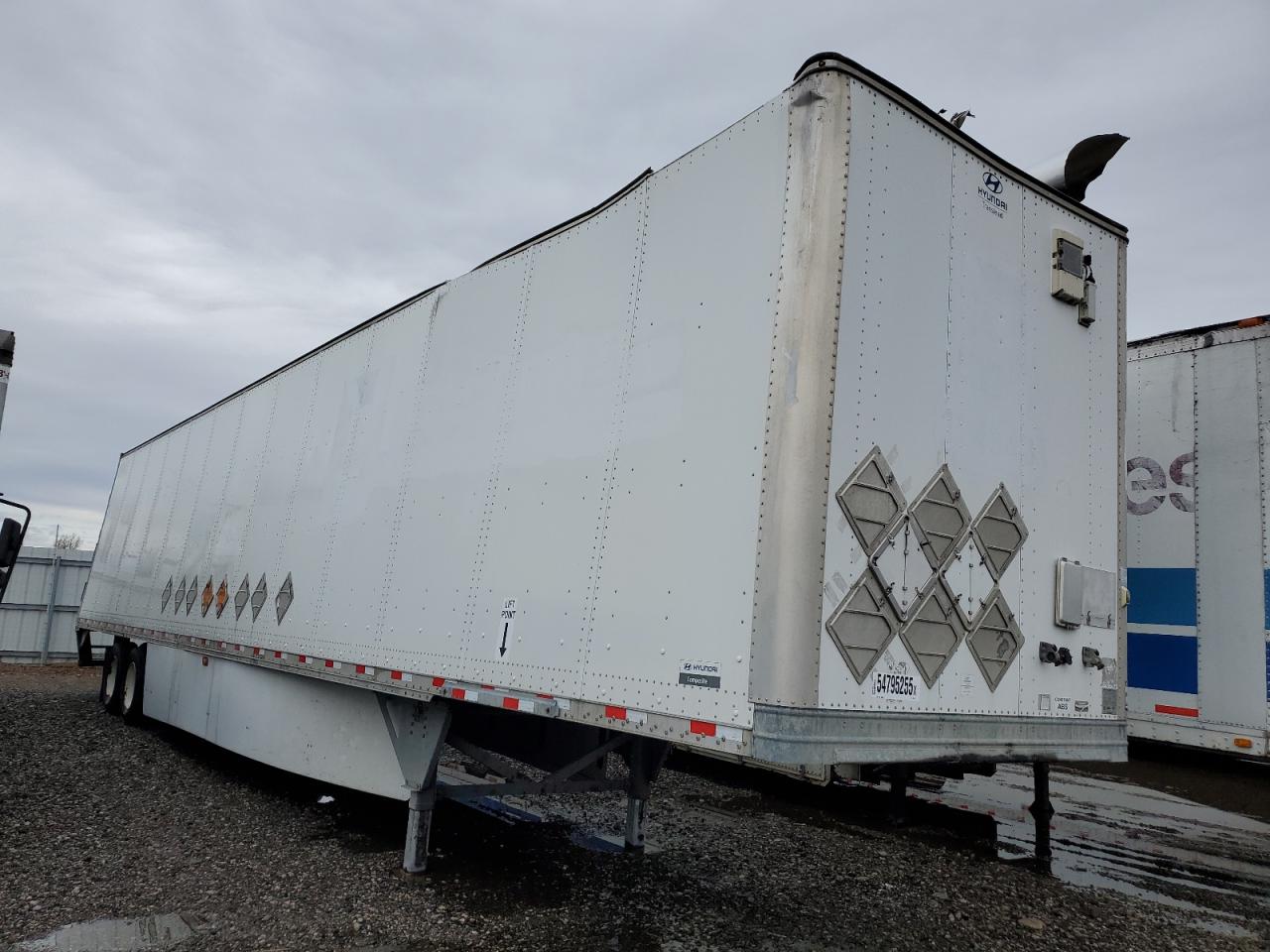2019 Hyundai Vc2530152-Ajs Dry Van Trailer იყიდება Billings-ში, MT - Rollover
