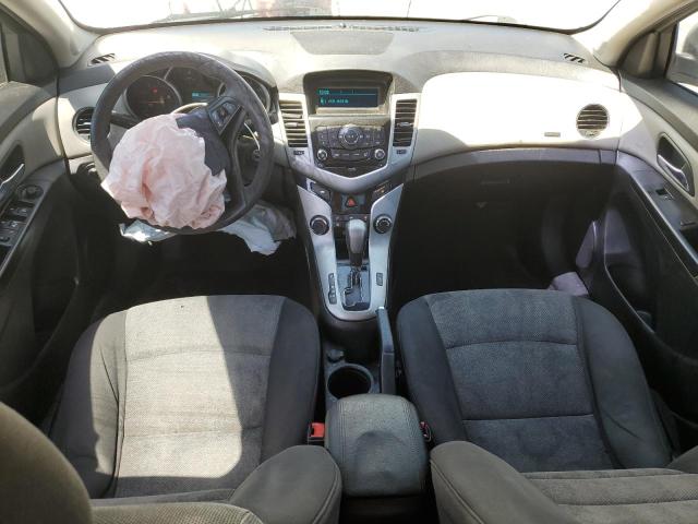 Седани CHEVROLET CRUZE 2015 Сріблястий