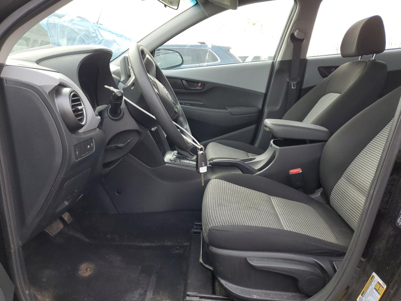 KM8K1CAA6LU408669 2020 Hyundai Kona Se