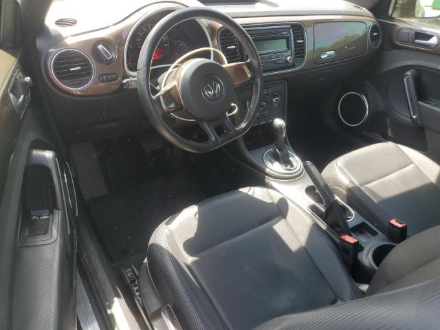  VOLKSWAGEN BEETLE 2012 Brązowy
