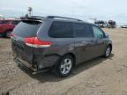 2012 Toyota Sienna Le იყიდება Chicago Heights-ში, IL - Rear End