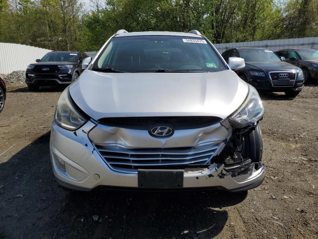  HYUNDAI TUCSON 2014 Серебристый