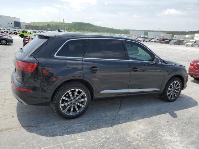  AUDI Q7 2017 Черный