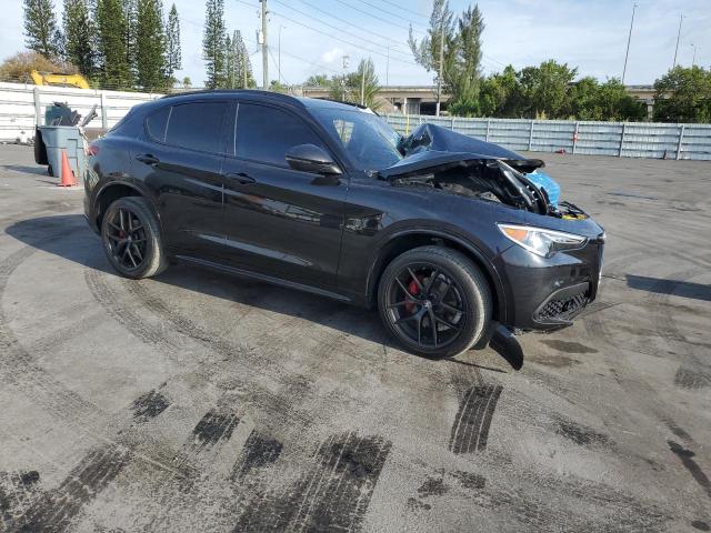  ALFA ROMEO STELVIO 2021 Czarny