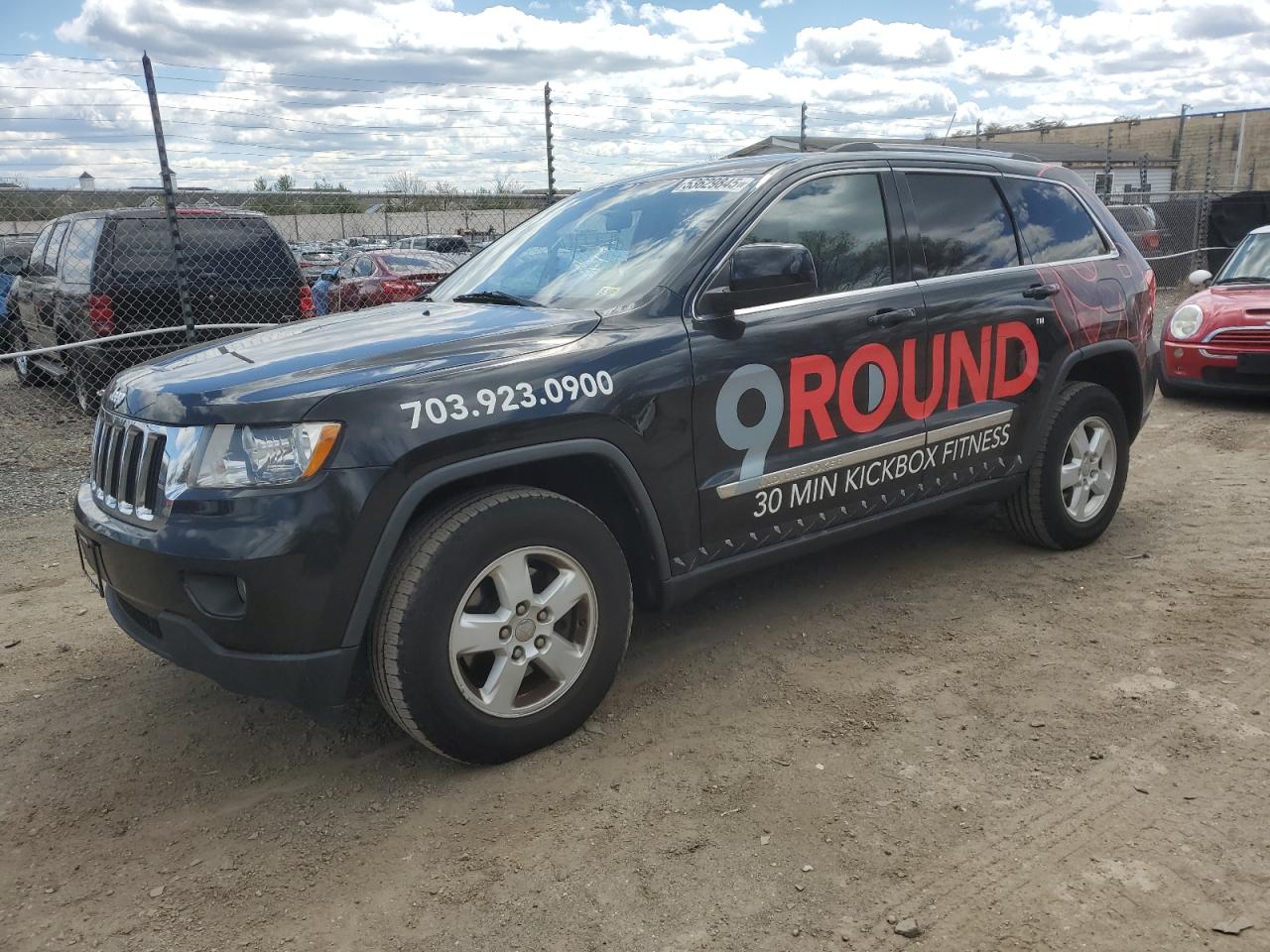 2011 Jeep Grand Cherokee Laredo for Sale in Baltimore, MD - Normal Wear