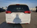 2018 Chrysler Pacifica Touring L Plus zu verkaufen in Bakersfield, CA - Minor Dent/Scratches
