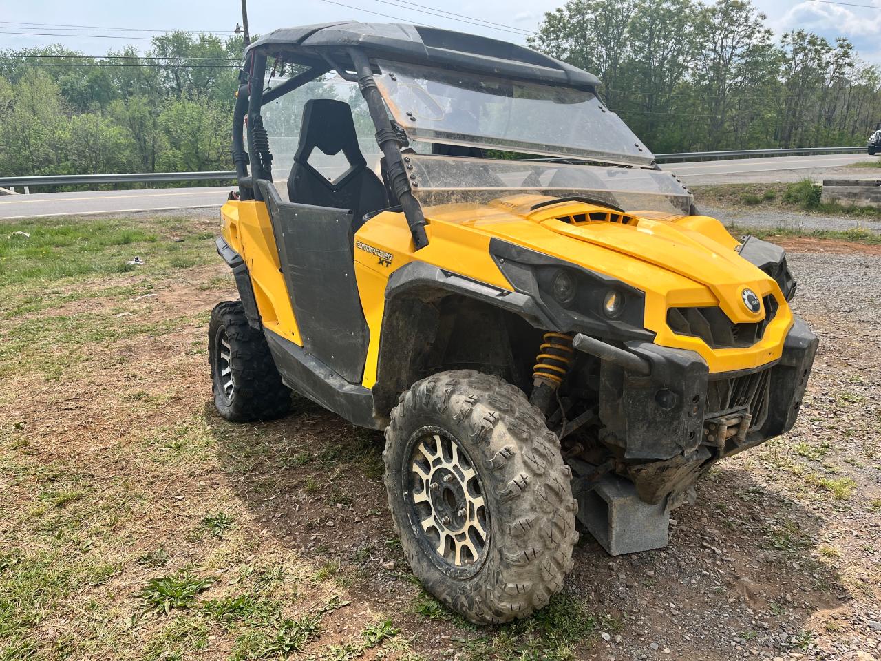 2011 Can-Am Commander 1000 Xt