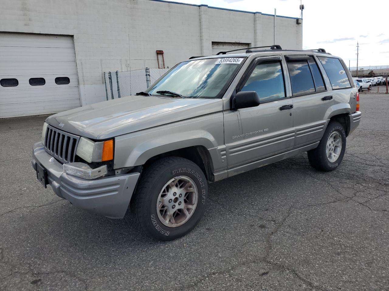 1998 Jeep Grand Cherokee Limited for Sale in Pasco, WA - Front End