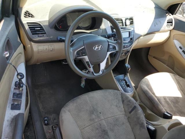 Sedans HYUNDAI ACCENT 2012 Czarny
