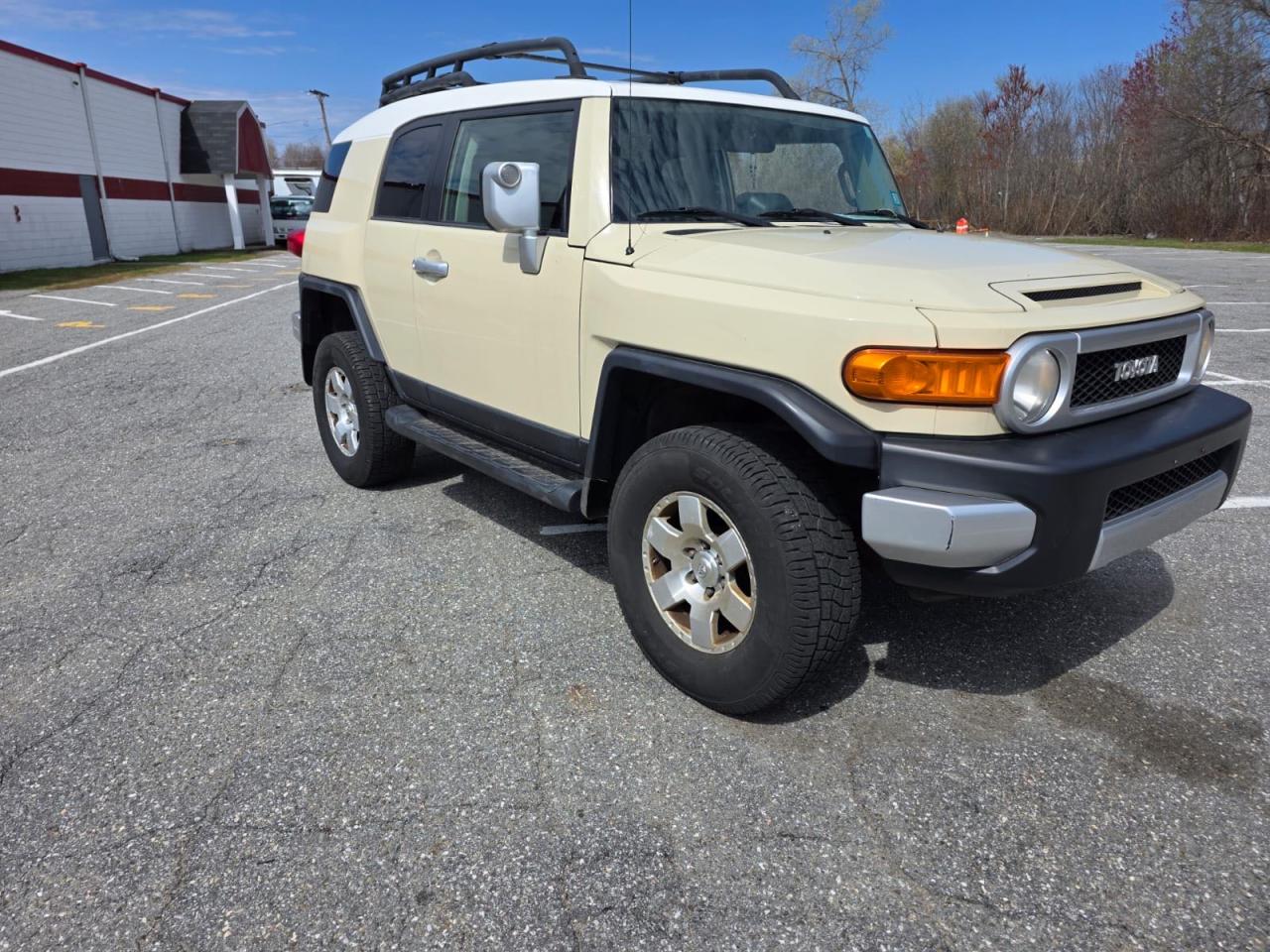 2008 Toyota Fj Cruiser продається в North Billerica, MA - Normal Wear