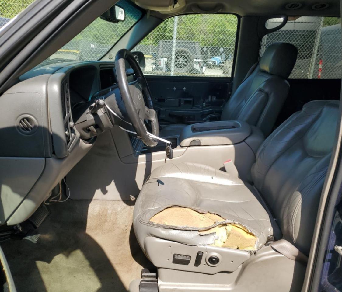 2005 Chevrolet Suburban K1500 VIN: 3GNFK16Z25G202817 Lot: 55101935