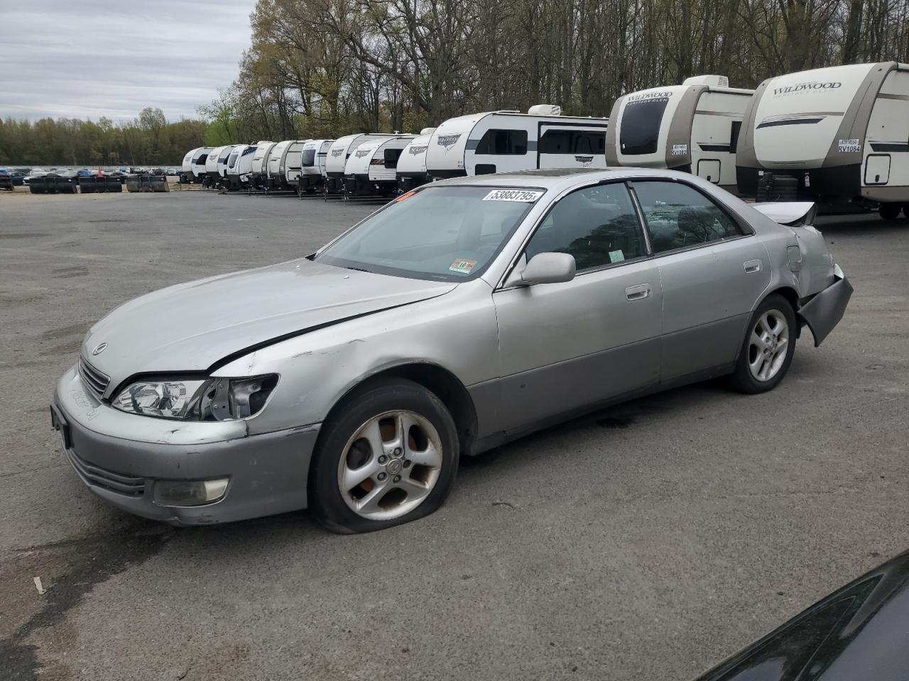 Glassboro, NJ에서 판매 중인 2001 Lexus Es 300 - Rear End