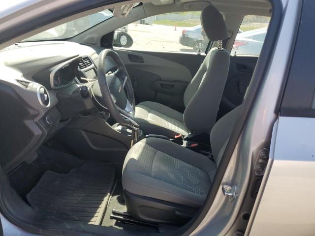  CHEVROLET SONIC 2018 Серебристый