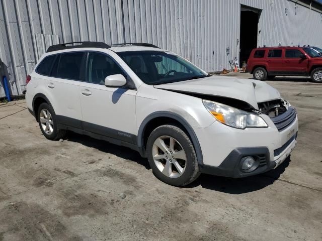  SUBARU OUTBACK 2013 Белы