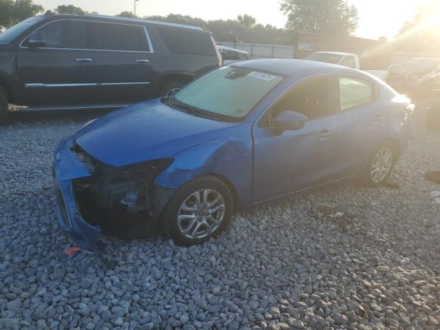  TOYOTA YARIS 2018 Синий