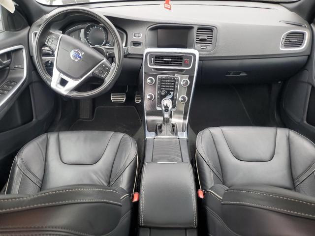 Sedans VOLVO S60 2016 Czarny