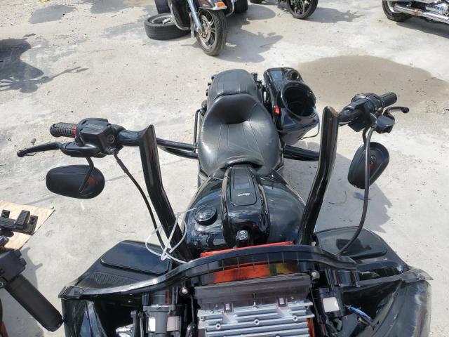  HARLEY-DAVIDSON FL 2021 Черный