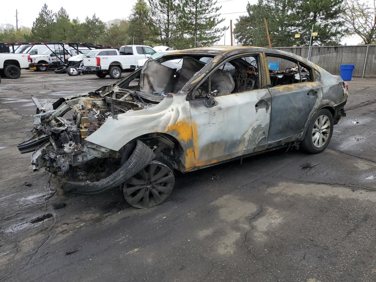2017 Subaru Legacy 2.5I Premium na sprzedaż w Denver, CO - Burn