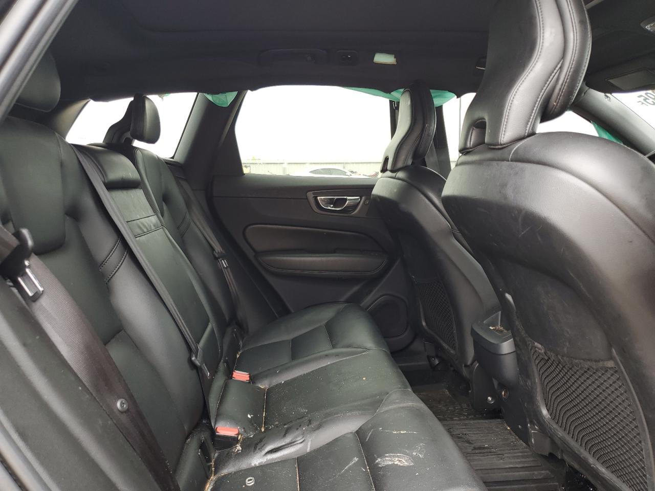 2019 Volvo Xc60 T5 Momentum VIN: LYV102DKXKB263517 Lot: 52601395