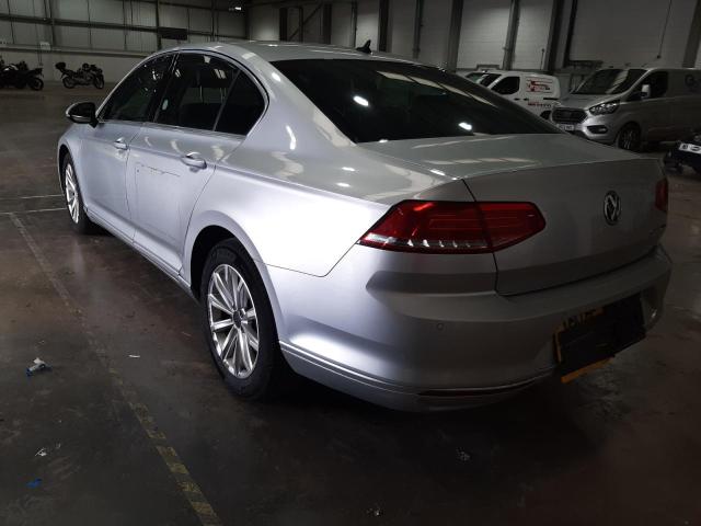 2015 VOLKSWAGEN PASSAT SE