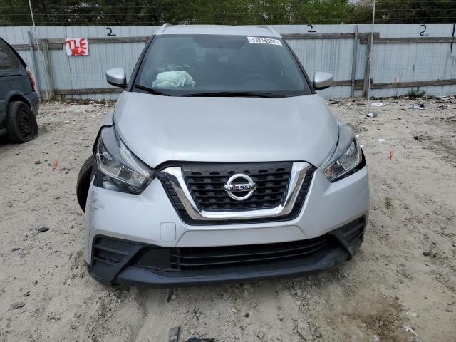  NISSAN KICKS 2018 Srebrny