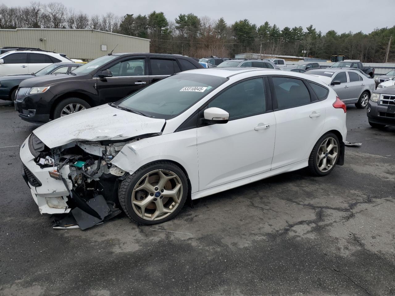 2016 Ford Focus St for Sale in Exeter, RI - Front End
