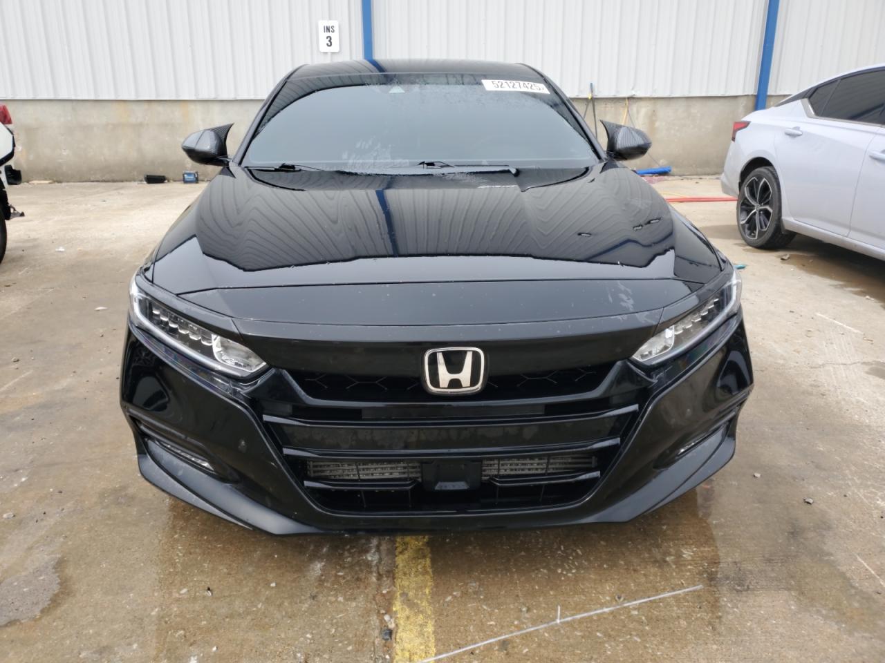 1HGCV1F30KA166751 HONDA ACCORD 2019