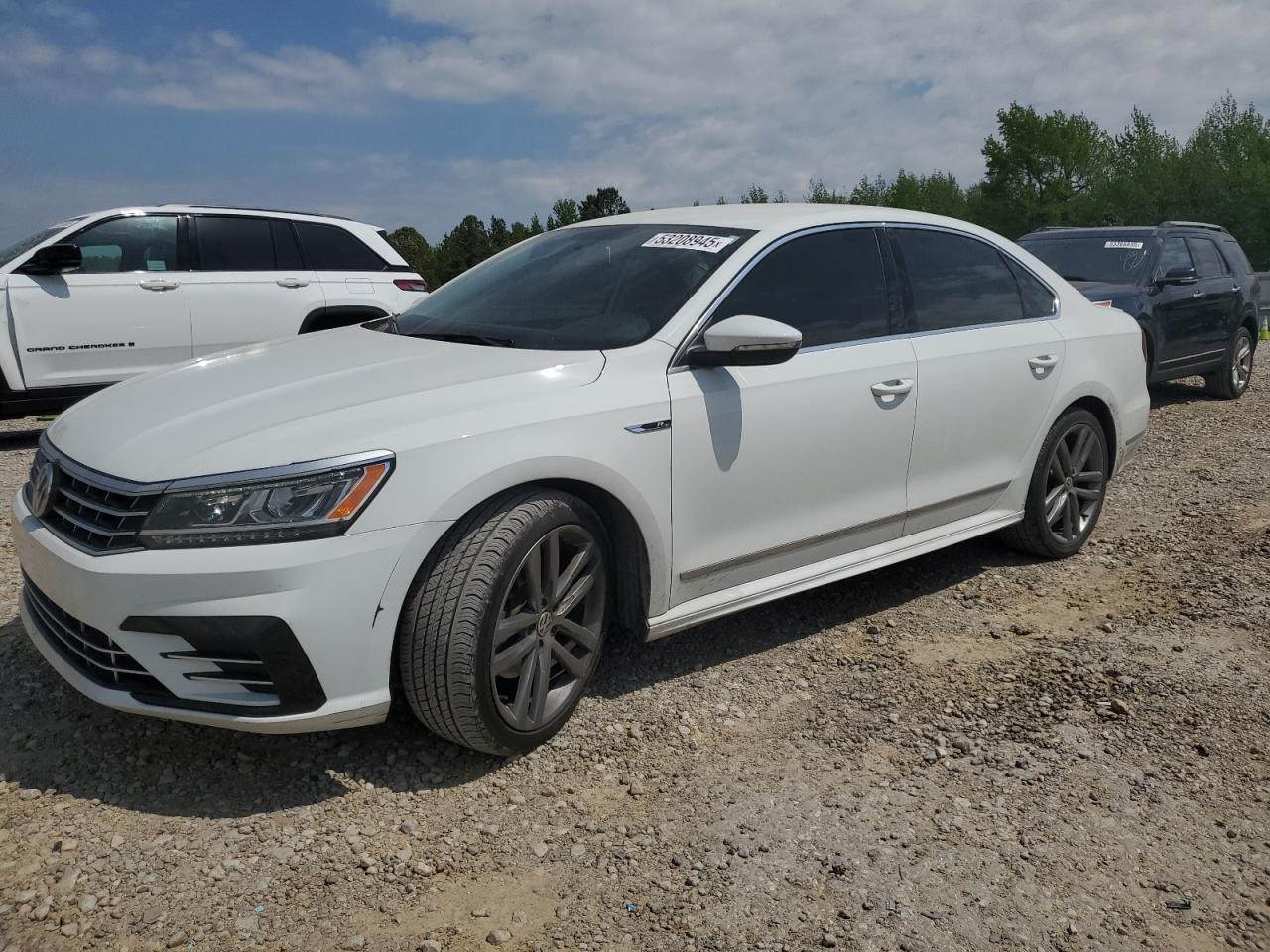 2017 Volkswagen Passat R-Line for Sale in Memphis, TN - Side
