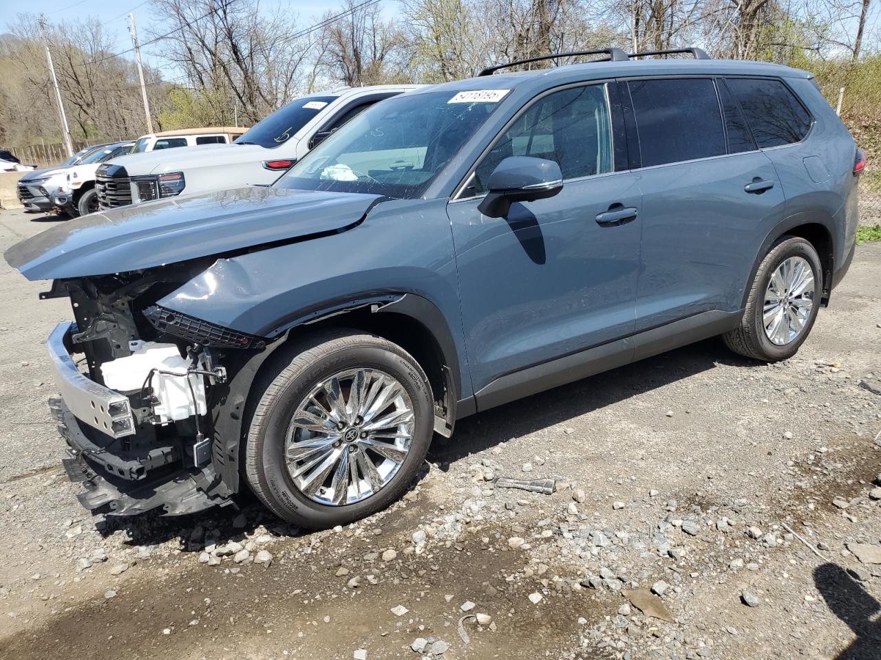 2024 Toyota Grand Highlander Xle for Sale in Marlboro, NY - Front End