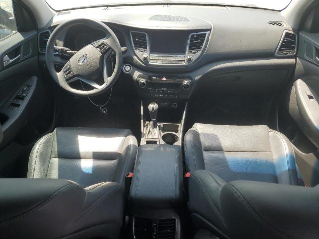  HYUNDAI TUCSON 2018 Srebrny