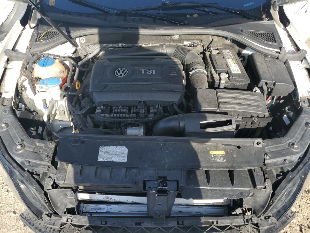 2015 Volkswagen Passat S VIN: 1VWAS7A34FC091360 Lot: 69003885