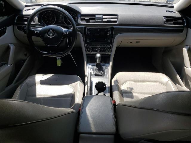  VOLKSWAGEN PASSAT 2018 Gray