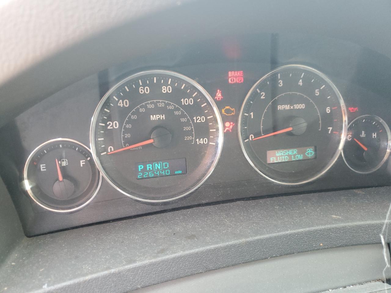 2007 Jeep Grand Cherokee Laredo VIN: 1J8GR48K47C582607 Lot: 53284175