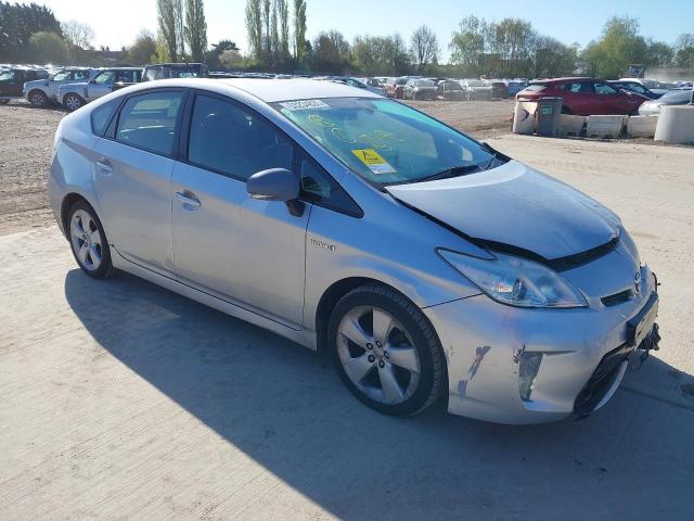 2012 TOYOTA PRIUS T4 V
