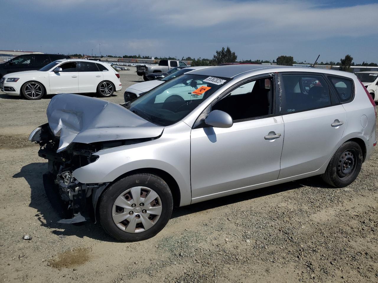 2011 Hyundai Elantra Touring Gls de vânzare în Antelope, CA - Front End