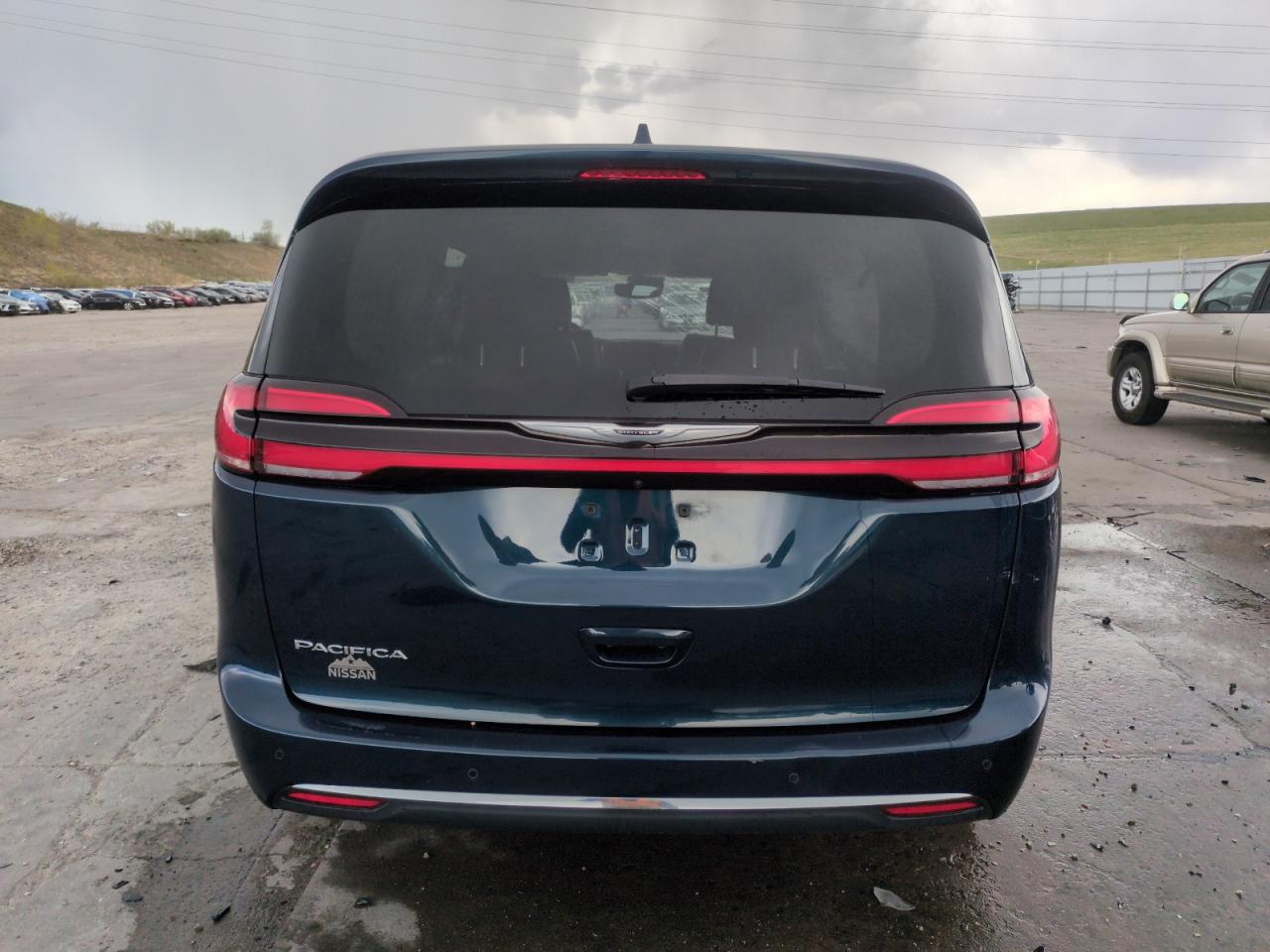 2021 Chrysler Pacifica Touring L VIN: 2C4RC1BG7MR589364 Lot: 54712875