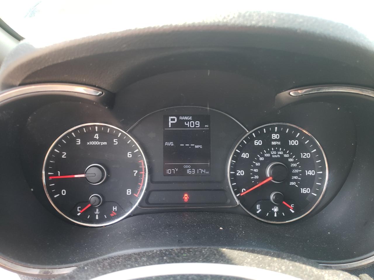 2017 Kia Forte Lx VIN: 3KPFK4A79HE152871 Lot: 55197075