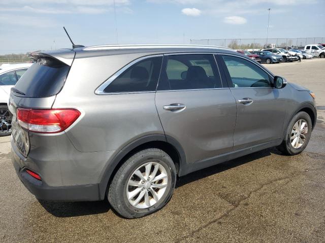 KIA SORENTO 2017 Srebrny