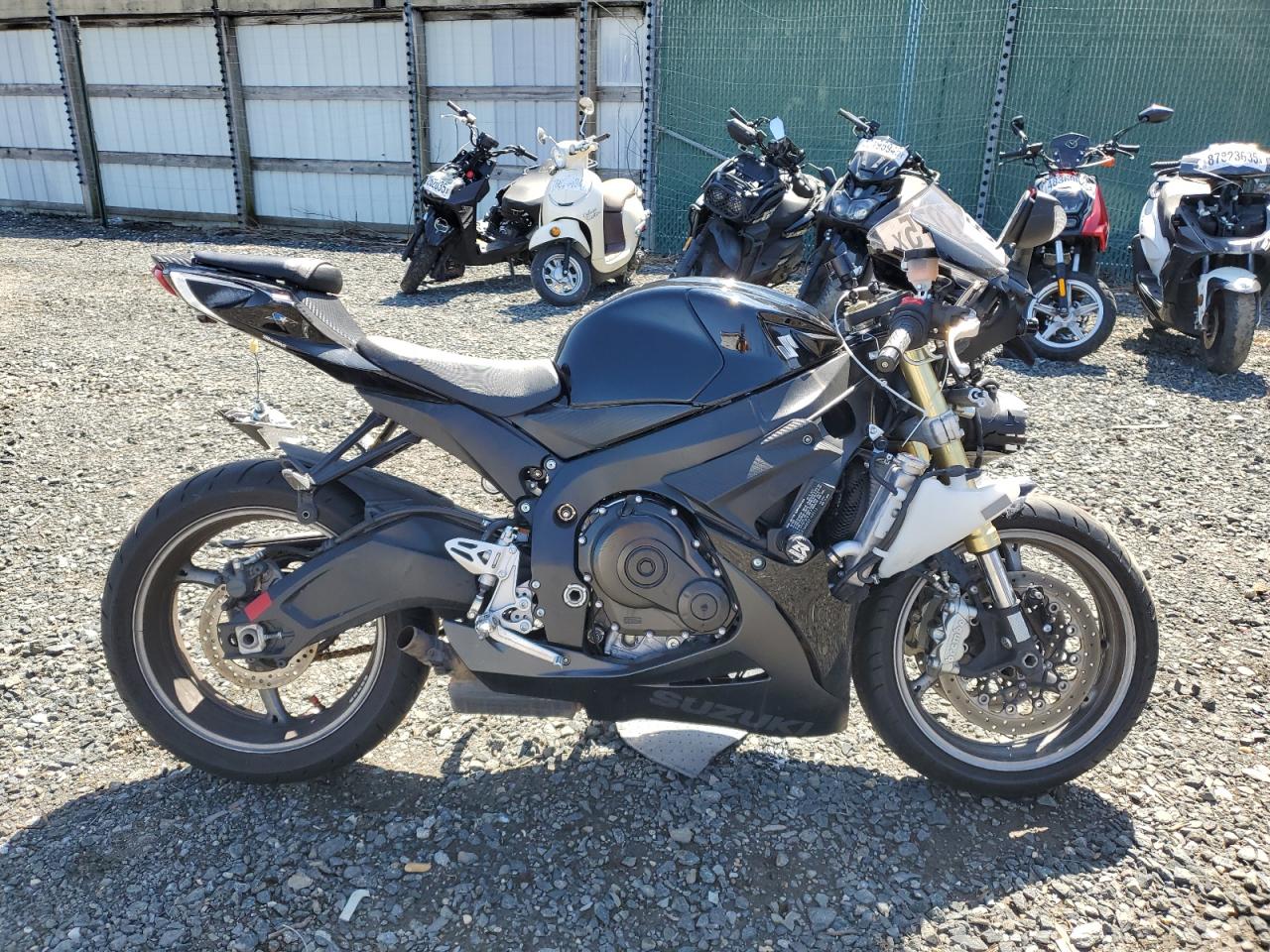 Laurel, MD에서 판매 중인 2011 Suzuki Gsx750 - All Over