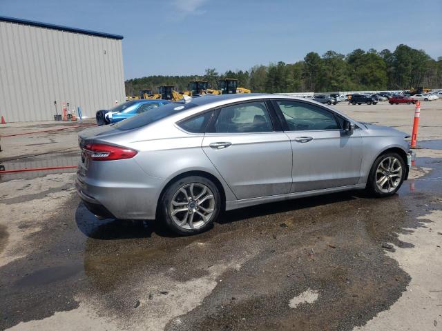  FORD FUSION 2020 Silver