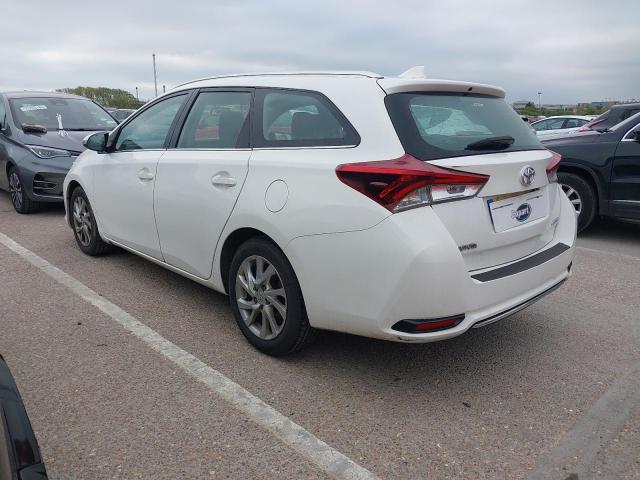 2016 TOYOTA AURIS BUSI