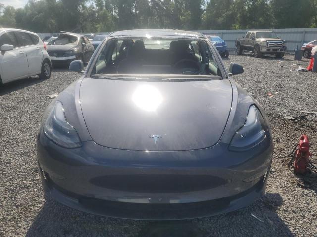  TESLA MODEL 3 2023 Серый