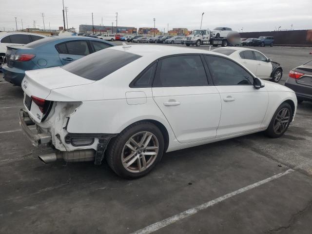  AUDI A4 2017 Білий