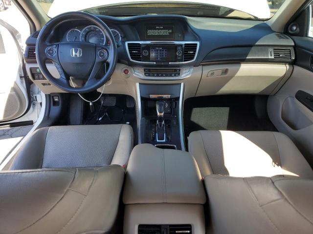 Sedans HONDA ACCORD 2015 Biały