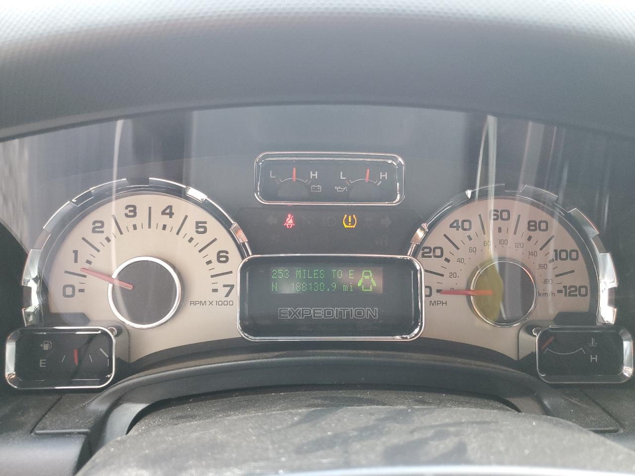 2010 Ford Expedition El Limited VIN: 1FMJK2A55AEA17610 Lot: 54061585