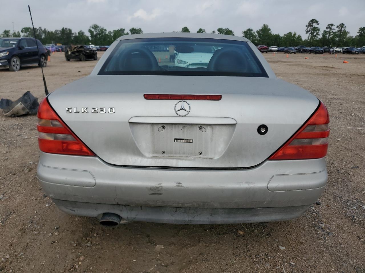 1999 Mercedes-Benz Slk 230 Kompressor VIN: WDBKK47F8XF113429 Lot: 54306075