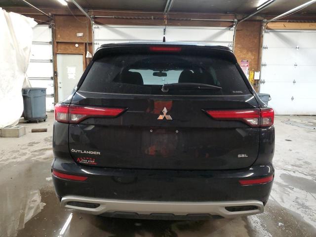  MITSUBISHI OUTLANDER 2022 Czarny
