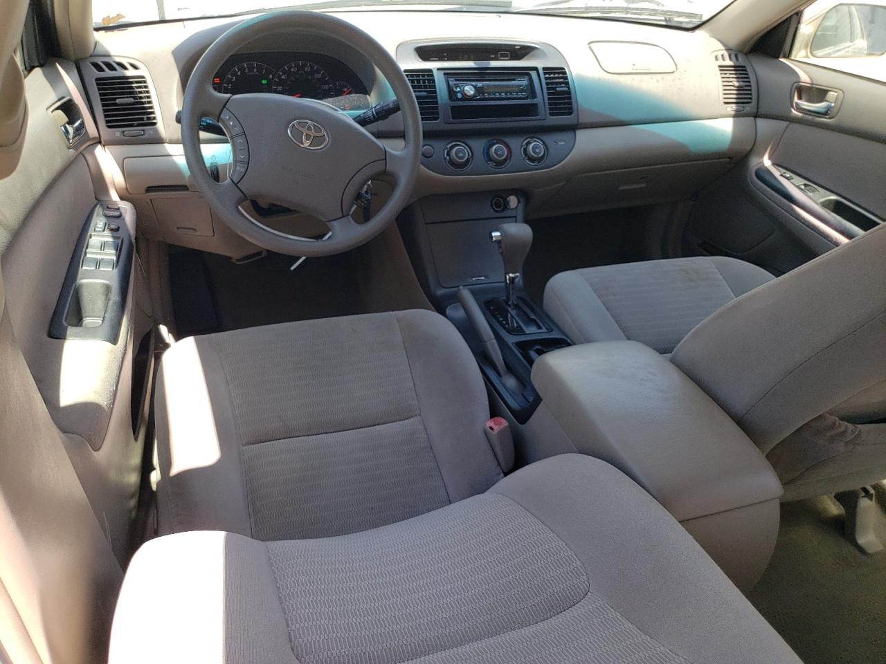 2005 Toyota Camry Le VIN: 4T1BF30K85U604563 Lot: 53577975