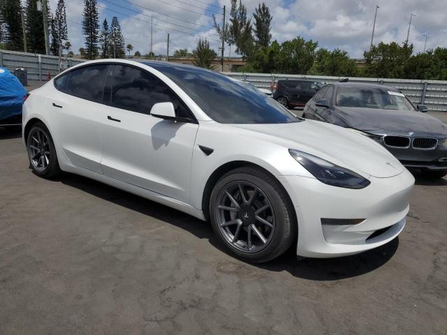 TESLA MODEL 3 2021 White